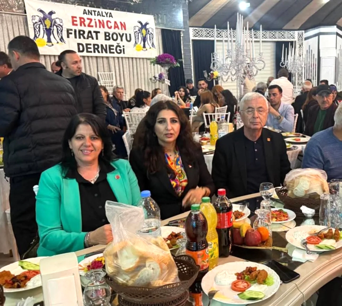 CHP Antalya İl Başkanlığı Erzincan Fırat Boyu Derneği Gecesine Katıldı