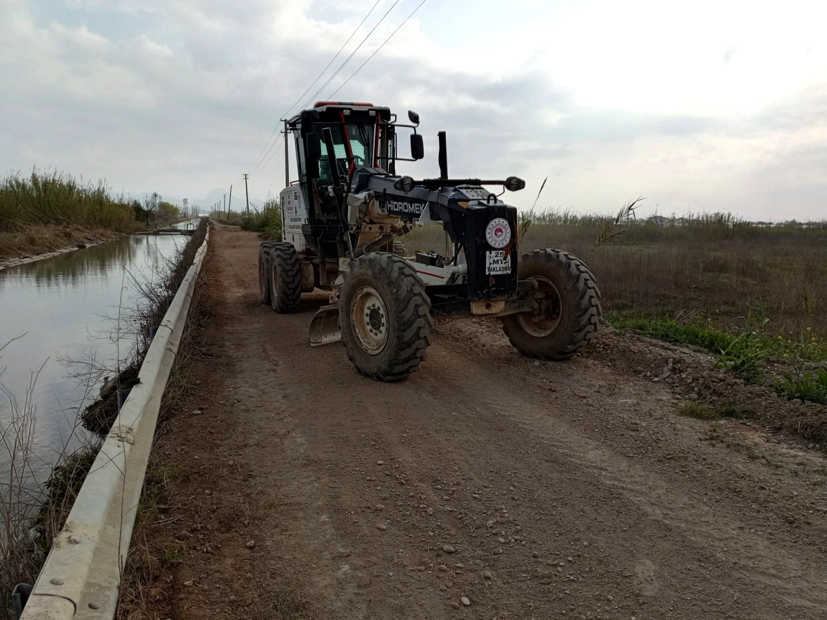 Serik’te Yol Araştırmaları Hız Kesmeden Sürmektedir