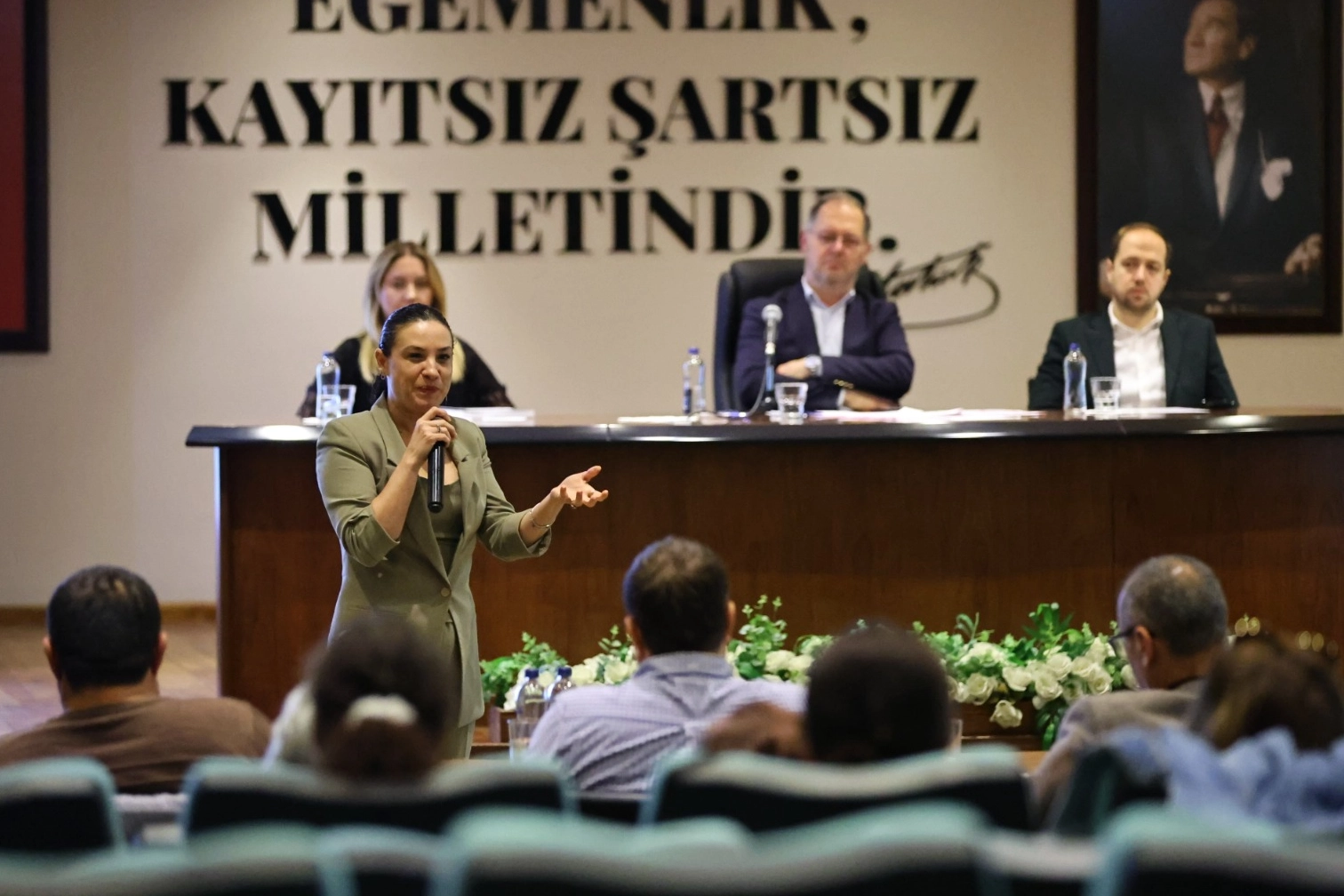 Başkan Sengel: Her şeye rağmen ayakta kalan bir belediyeyiz
