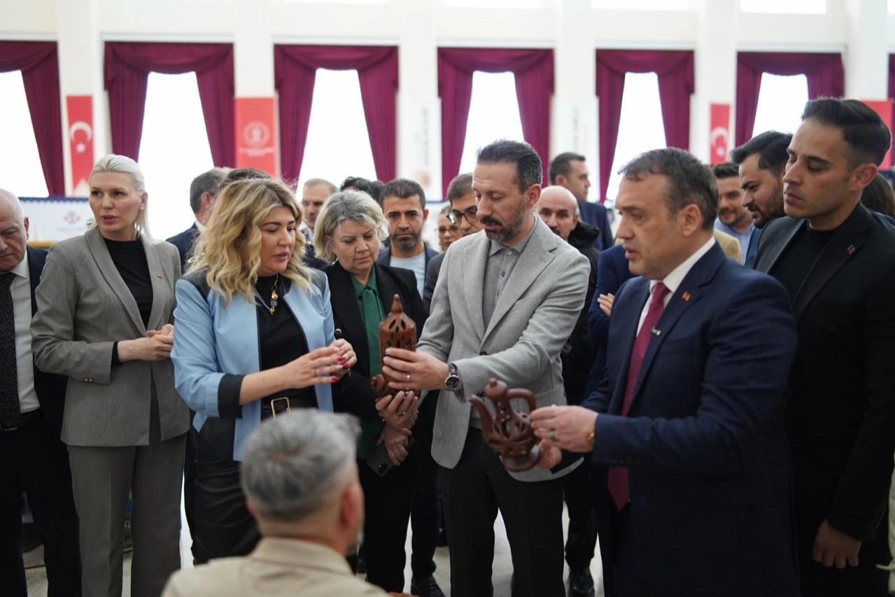 “Bilecik Yaşayan Miras Şöleni’ coşkuyla resmen devreye girdi