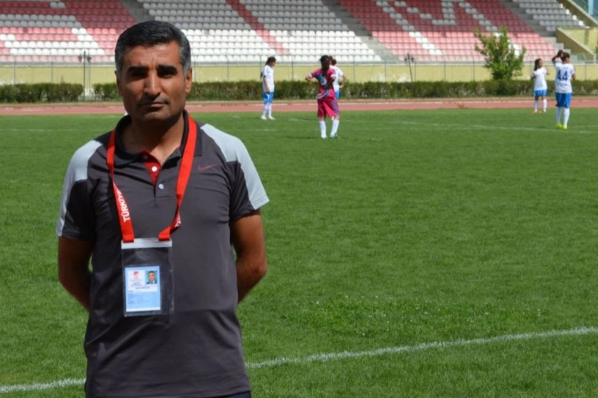 Dikkat çeken gelişme: Altınordu Ağrı Futbol Okulu’nda Özdemir Doğan eğitimden sorumlu