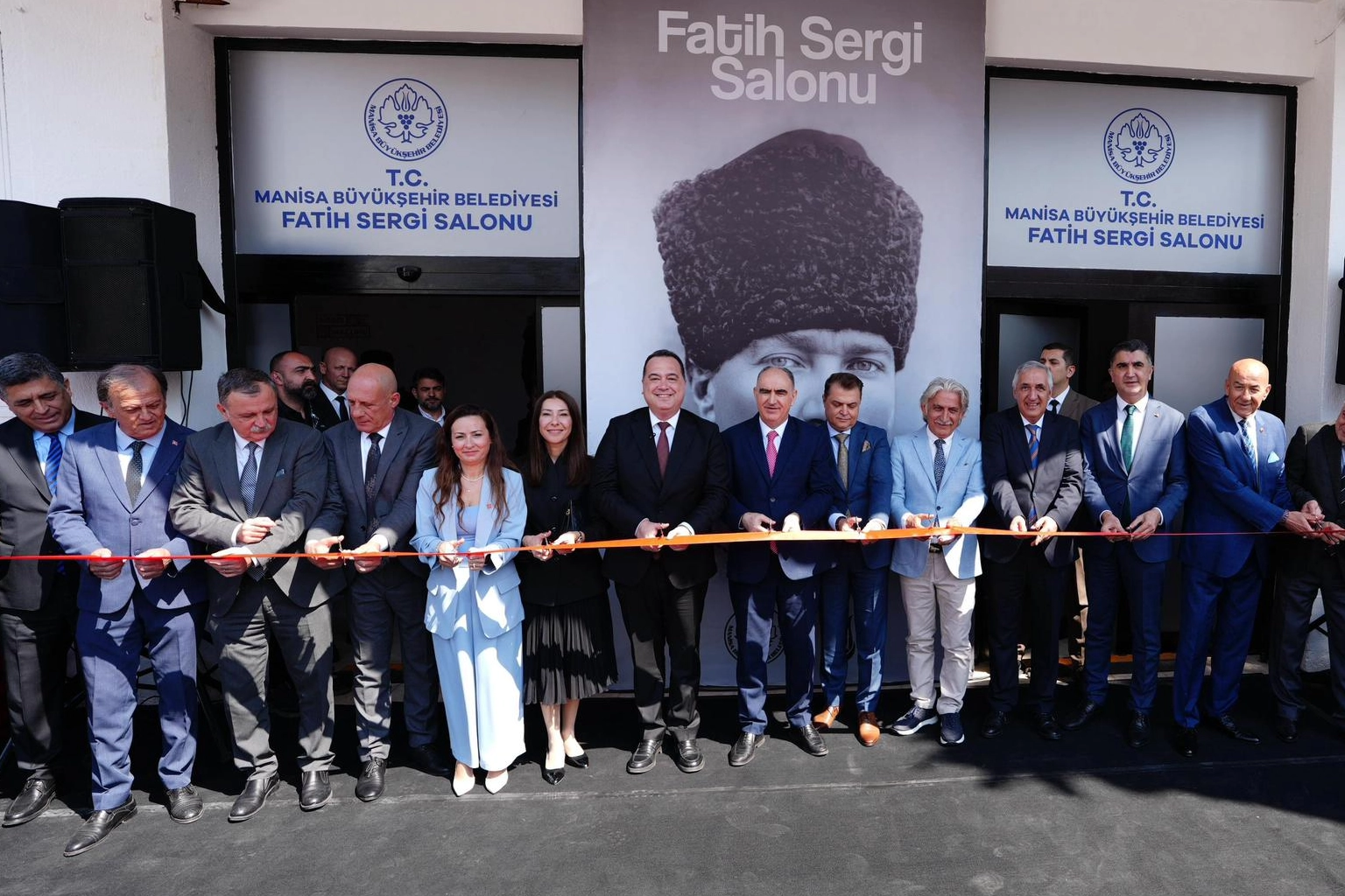 Manisa’da sanat ve gelenek bir araya geldi