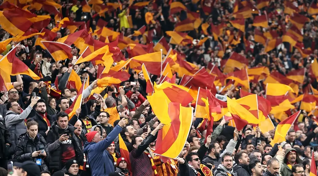 Galatasaray’dan Taraftarlara Sevgi Dolu Günaydın Mesajı