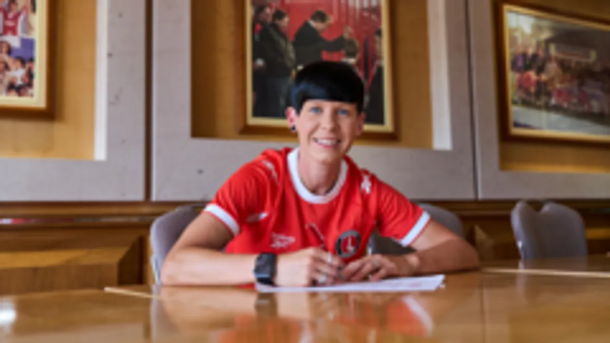 Charlton Athletic, Leicester City’den Ashleigh Neville’i Kadrosuna Kattı