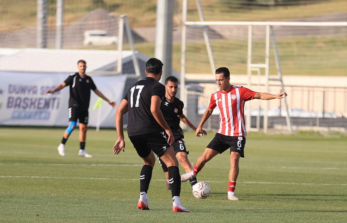 Erzurumspor FK Hazırlık Maçında Al-Arabi SC’yi 3-1 Mağlup Etti