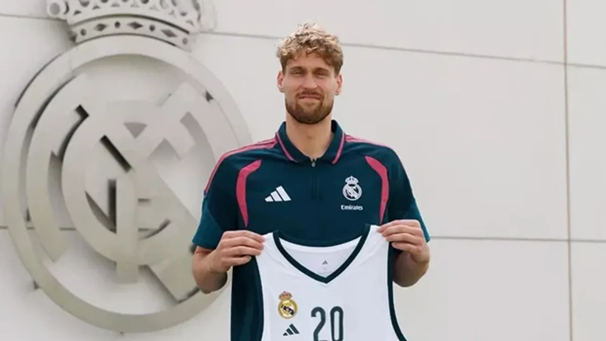 Fenerbahçe’nin eski oyuncusu Mikael Jantunen Real Madrid’e imza attı