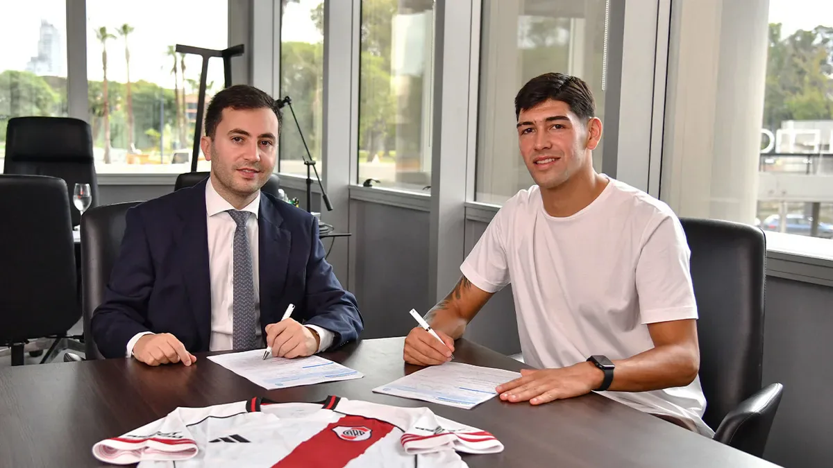 Galatasaray Sol Stoper İçin Güney Amerika Rotasında: Genç Yeteneğe Resmi Teklif