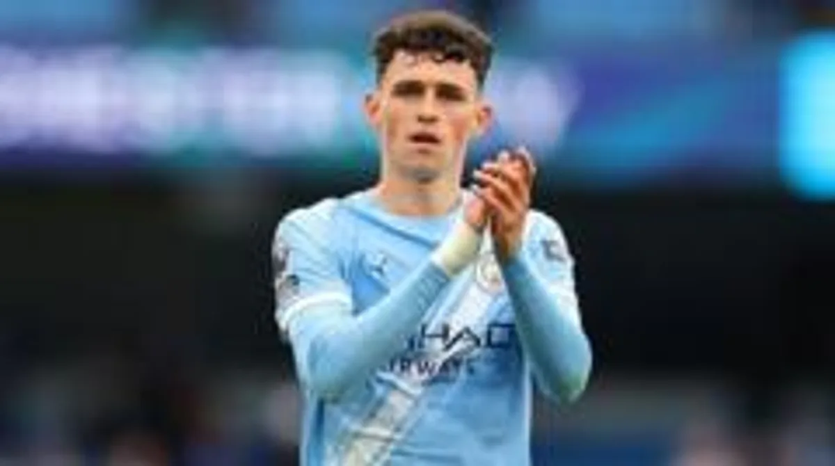 Phil Foden’dan Manchester City’ye İmza: Sözleşme 2030’a Uzatıldı