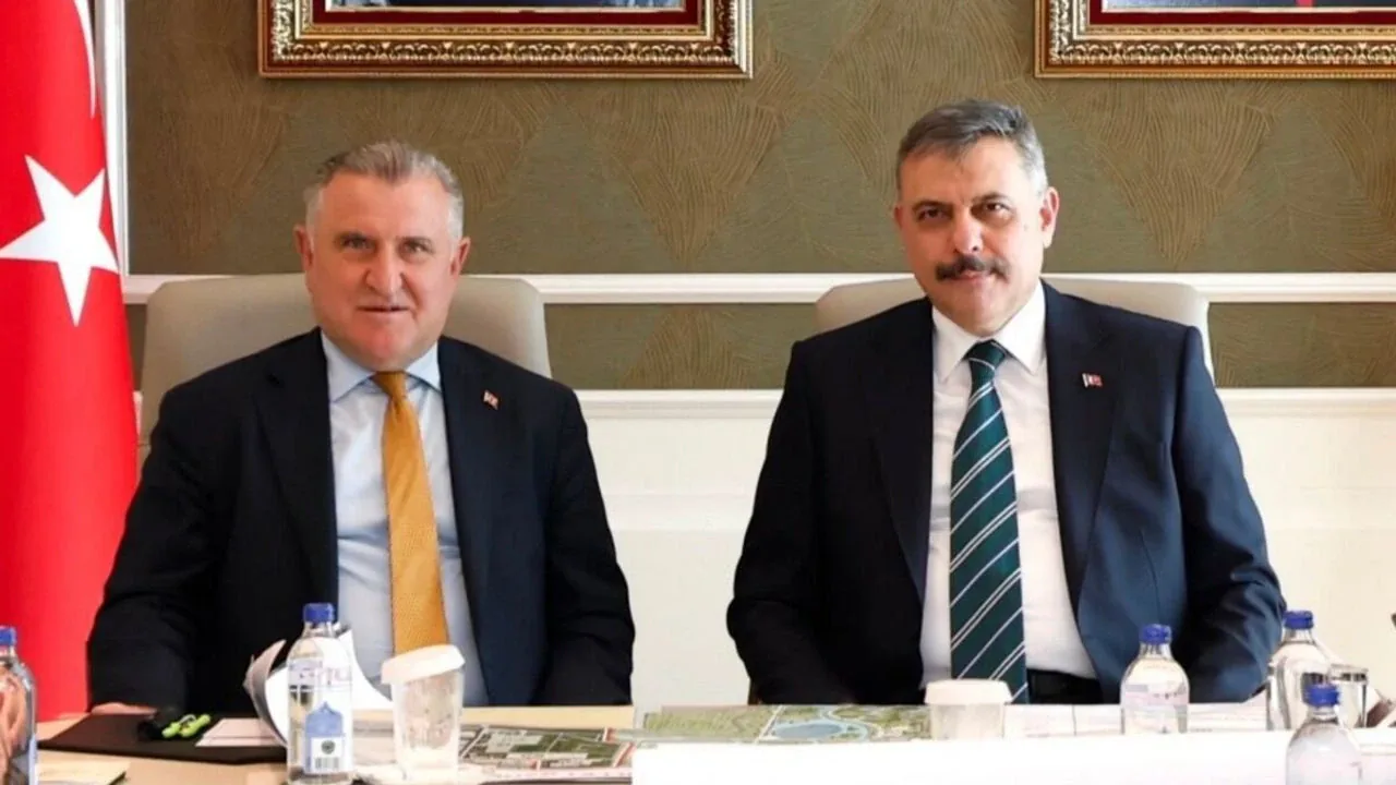 TFF Riva’da Kritik Zirve: Yeni Sezon Stadyum Güvenliği Masaya Yatırılıyor