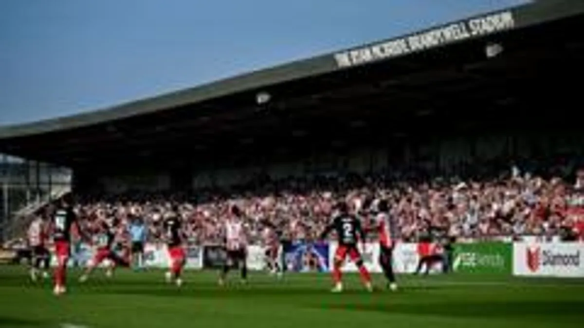 UEFA’dan Derry City’ye Stadyum Kapatma Cezası: Şartlı Karar Açıklandı